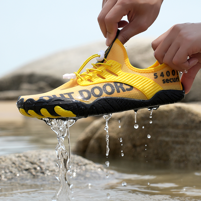 Men Water Shoes Beach Barefoot - Aquatic Sports Shoes 评论和价格